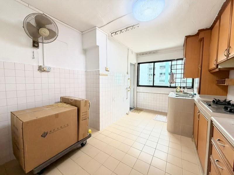 406 Tampines Street 41, 406 Tampines Street 41, Pasir Ris / Tampines, 2 Bedrooms, , HDB Flat For Sale, by Nona Kirana, 500308491 - PropertyGuru.com.sg