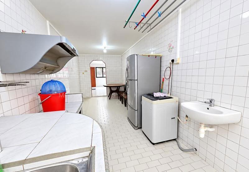 650 Hougang Avenue 8, 650 Hougang Avenue 8, Hougang / Punggol / Sengkang, 3 Bedrooms, 1,119 sqft, HDB Flat For Sale, by Mike Sek Kok Tiong, 500308586 - Kitchen - PropertyGuru.com.sg