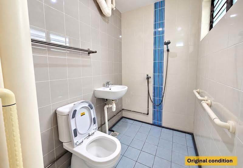 650 Hougang Avenue 8, 650 Hougang Avenue 8, Hougang / Punggol / Sengkang, 3 Bedrooms, 1,119 sqft, HDB Flat For Sale, by Mike Sek Kok Tiong, 500308586 - Bathroom - PropertyGuru.com.sg