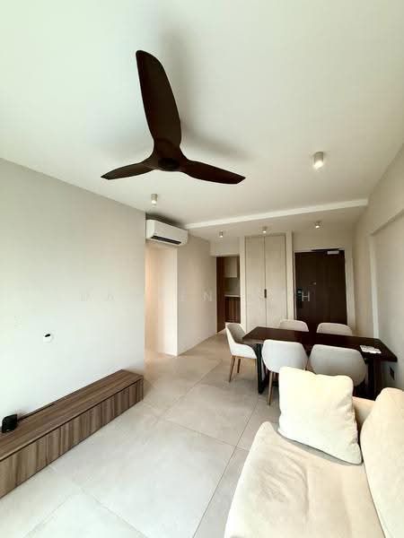 86 Dawson Road, 86 Dawson Road, Alexandra / Commonwealth, 3 Bedrooms, 893 sqft, HDB Flat For Rent, by Darren Goh, 500308735 - Living Room - PropertyGuru.com.sg