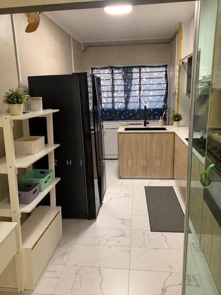 413 Bukit Batok West Avenue 4, 413 Bukit Batok West Avenue 4, Dairy Farm / Bukit Panjang / Choa Chu Kang, 3 Bedrooms, 1,050 sqft, HDB Flat For Rent, by Zhi Sheng, 500309352 - Kitchen - PropertyGuru.com.sg