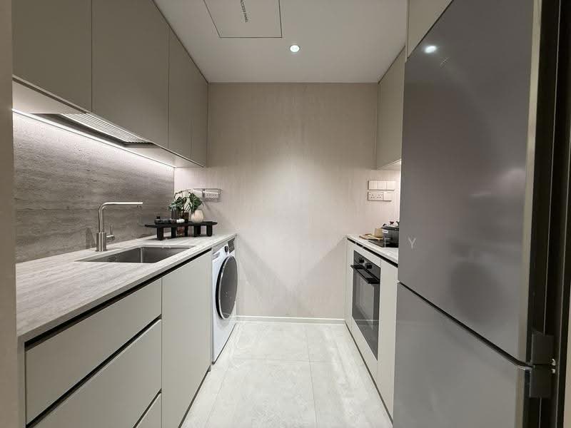 The Serra Residences, 7 Bassein Road, Newton / Novena, 3 Bedrooms, 764 sqft, Condominium For Sale, by Valerie Boey, 500309801 - Kitchen - PropertyGuru.com.sg