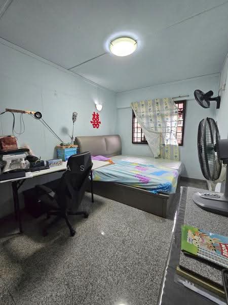 60 Lorong 4 Toa Payoh, 60 Lorong 4 Toa Payoh, Balestier / Toa Payoh, Room Rental, 150 sqft, HDB Flat For Rent, by Jason Low, 500310388 - Bedroom - PropertyGuru.com.sg