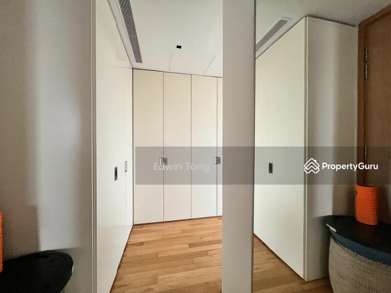 Master walk in closet