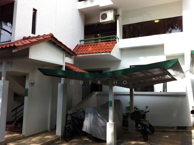 Two Storey Mais