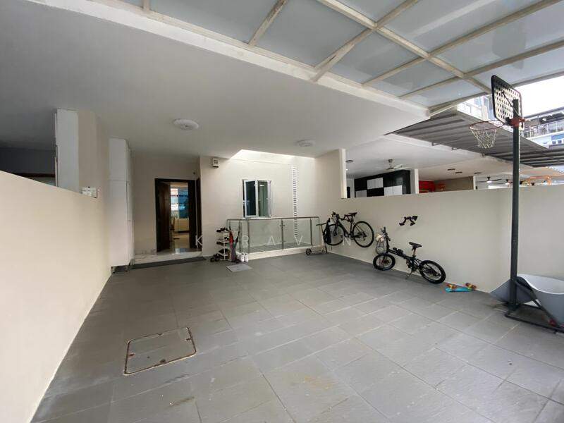 Wak Hassan Drive, Wak Hassan Drive, 5 Bedrooms, 1,821 sqft, Terraced House For Rent, by K Ravin, 5578728 - PropertyGuru.com.sg