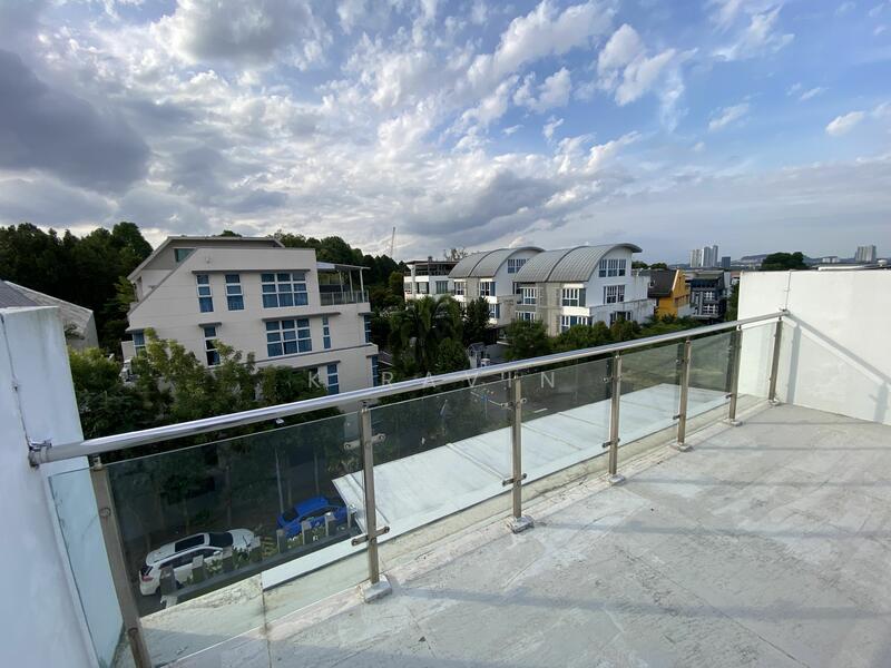 Wak Hassan Drive, Wak Hassan Drive, 5 Bedrooms, 1,821 sqft, Terraced House For Rent, by K Ravin, 5578728 - PropertyGuru.com.sg