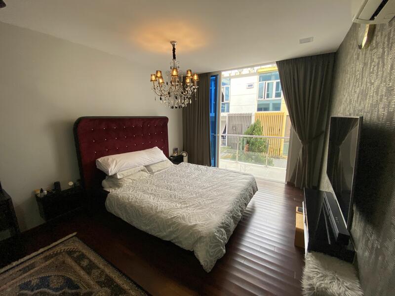 Wak Hassan Drive, Wak Hassan Drive, 5 Bedrooms, 1,821 sqft, Terraced House For Rent, by K Ravin, 5578728 - PropertyGuru.com.sg