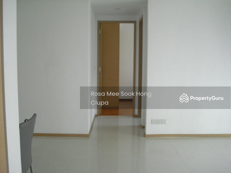 Living area to second bed room