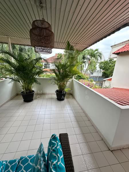Charming Semi-D near Kheam Hock, Jalan Unggas, 4 Bedrooms, 3,800 sqft, Semi-Detached House For Rent, by Michele Cabasug, 5640087 - PropertyGuru.com.sg
