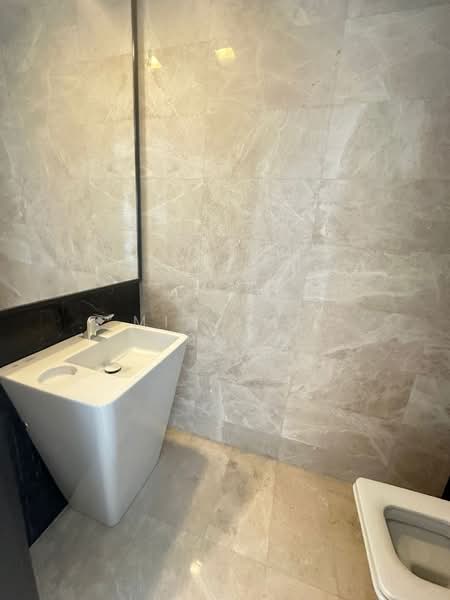 Charming Semi-D near Kheam Hock, Jalan Unggas, 4 Bedrooms, 3,800 sqft, Semi-Detached House For Rent, by Michele Cabasug, 5640087 - PropertyGuru.com.sg