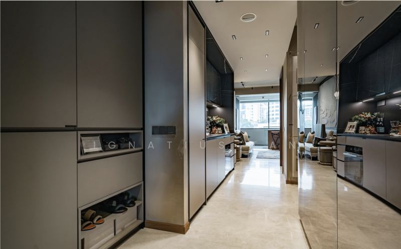 CanningHill Piers Condominium For Sale at S$ 1,399,999 | PropertyGuru Singapore - Entrance Foyer