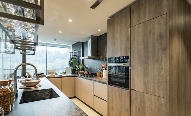 CanningHill Piers Condominium For Sale at S$ 3,999,999 | PropertyGuru Singapore - Kitchen