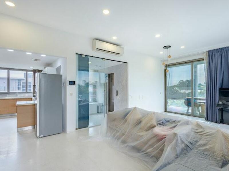 For Rent - One Robin