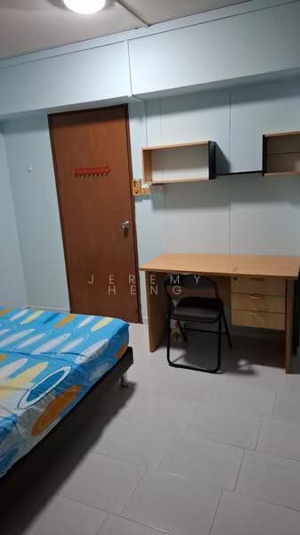 711 Jurong West Street 71, 711 Jurong West Street 71, Boon Lay / Jurong / Tuas, Room Rental, 150 sqft, HDB Flat For Rent, by Jeremy Heng, 60000429 - Bedroom - PropertyGuru.com.sg