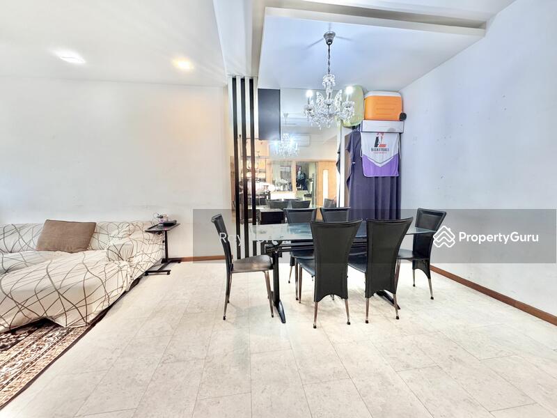 For Sale - The Quintet