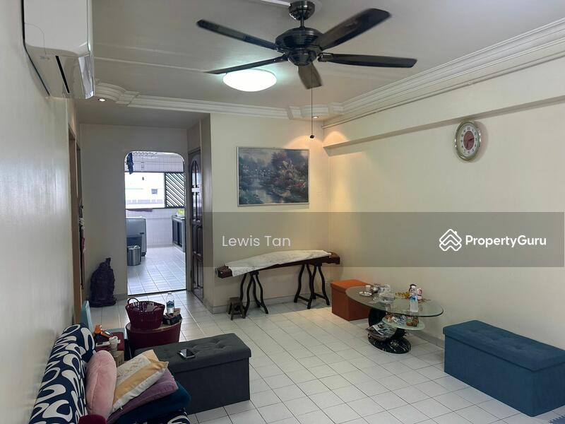 For Sale - 128 Yishun Street 11