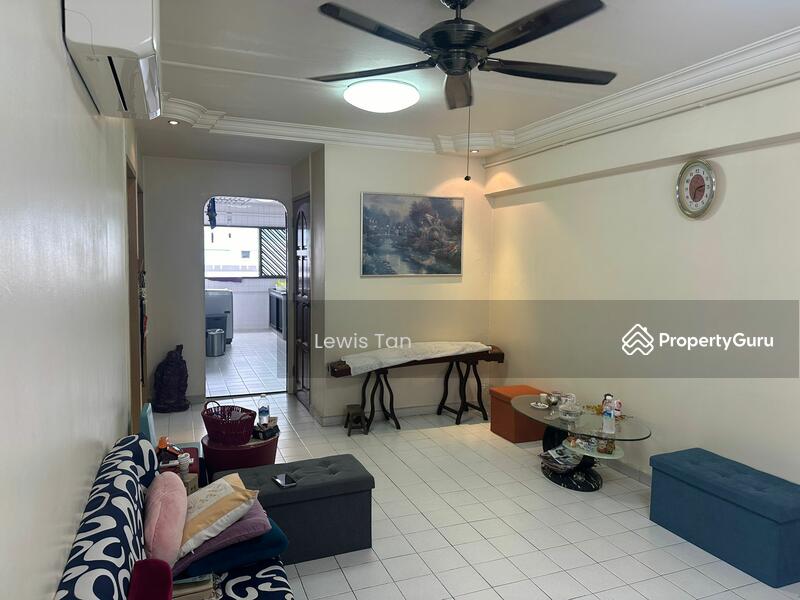 For Sale - 128 Yishun Street 11