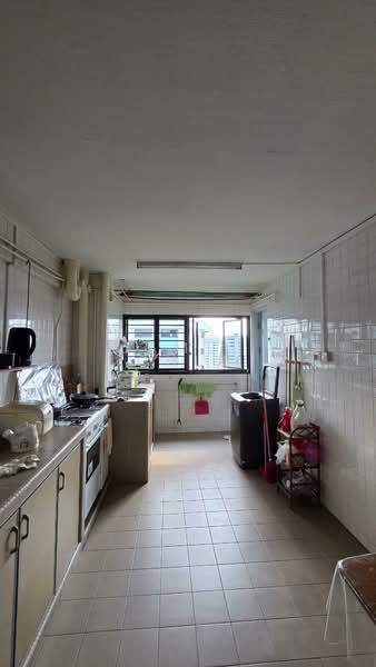 308 Clementi Avenue 4, 308 Clementi Avenue 4, 2 Bedrooms, 990 sqft, HDB Flat For Rent, by James Chui, 60000644 - Kitchen - PropertyGuru.com.sg