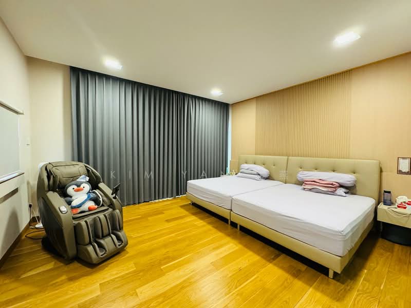 Very New Semi-D with Lift, huge for multi-generations, Serangoon Garden Estate - call 8130 3636 to view!, 8 Bedrooms, 9,700 sqft, Semi-Detached House For Sale, by Kim Yan 金燕, 60000937 - PropertyGuru.com.sg