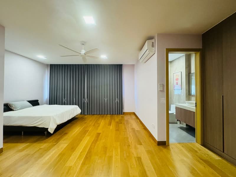 Very New Semi-D with Lift, huge for multi-generations, Serangoon Garden Estate - call 8130 3636 to view!, 8 Bedrooms, 9,700 sqft, Semi-Detached House For Sale, by Kim Yan 金燕, 60000937 - PropertyGuru.com.sg