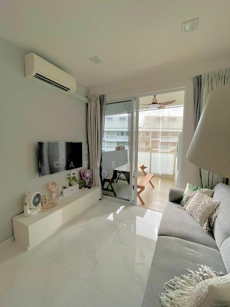 10 Shelford, 10 Shelford Road, 1 Bedroom, 474 sqft, Apartment For Rent, by Catherine Choong, 60000942 - Living Room - PropertyGuru.com.sg