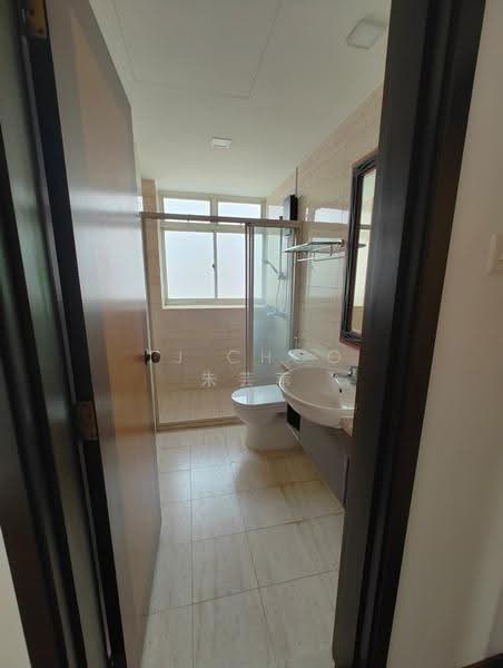 Casablanca, 29 Rosewood Drive, Admiralty / Woodlands, Room Rental, 280 sqft, Condominium For Rent, by TJ Choo 朱芸苇, 60000946 - Bathroom - PropertyGuru.com.sg