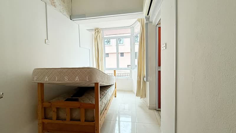 107H Highland Road, Highlang Road, 8 Bedrooms, 2,500 sqft, Corner Terrace For Sale, by Faisal (Ryan MD), 60001035 - Bedroom - PropertyGuru.com.sg