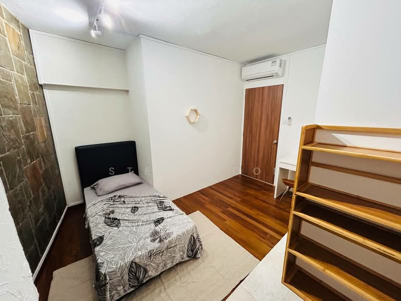 Pine Grove, 1A Pine Grove, Room Rental, 100 sqft, Condominium For Rent, by Steve Voon, 60001613 - Bedroom - PropertyGuru.com.sg