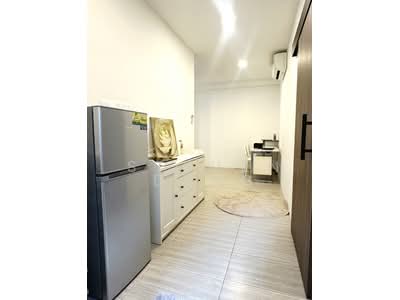 For Rent - Beautiful Balinese Style Studio Landed @ Tampines Road