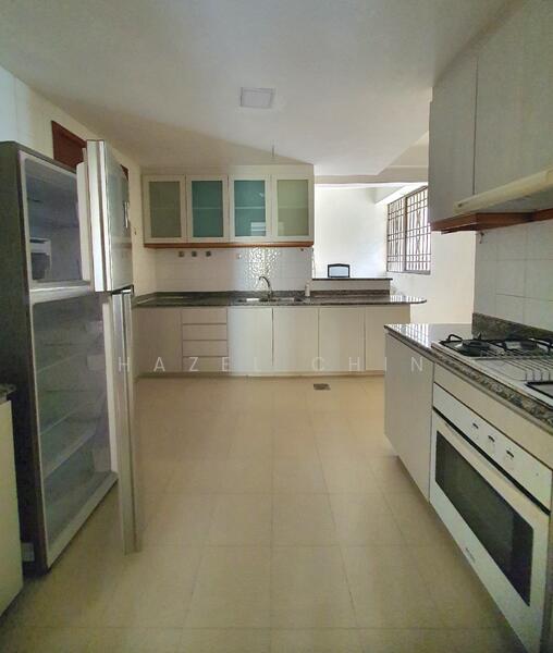 For Rent - Seletaris