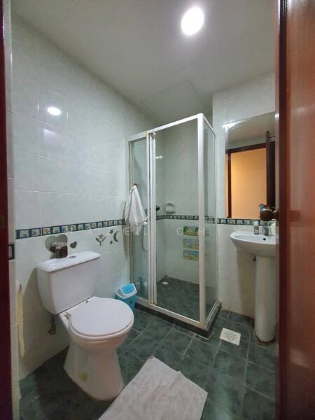For Rent - Seletaris