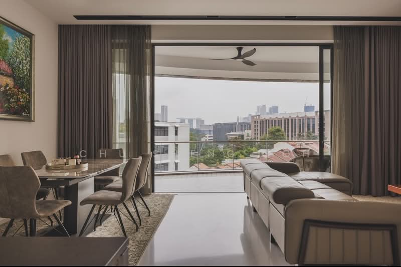 111 Emerald Hill Condominium For Sale at S$ 6,380,000 | PropertyGuru Singapore - Dining Room