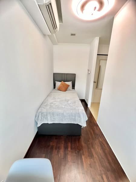 The Esparis, 7 Pasir Ris Drive 4, Room Rental, 70 sqft, Condominium For Rent, by punkin, 60002162 - Bedroom - PropertyGuru.com.sg