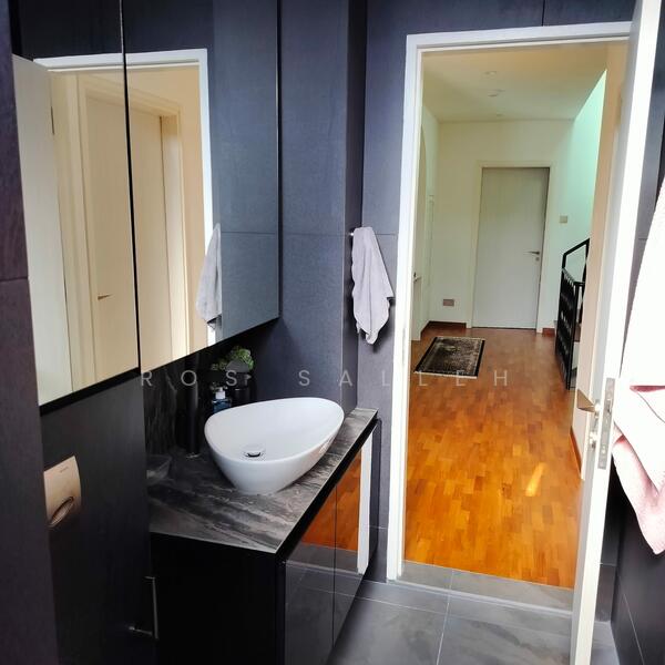 Duku road, Duku road, Room Rental, 100 sqft, Terraced House For Rent, by Ros Salleh, 60002288 - Bathroom - PropertyGuru.com.sg