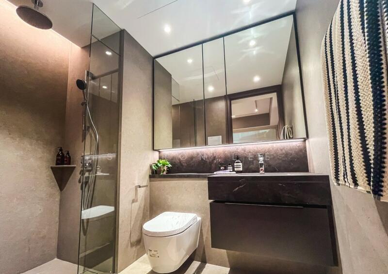 The Robertson Opus Condominium For Sale at S$ 1,388,000 | PropertyGuru Singapore - Bathroom