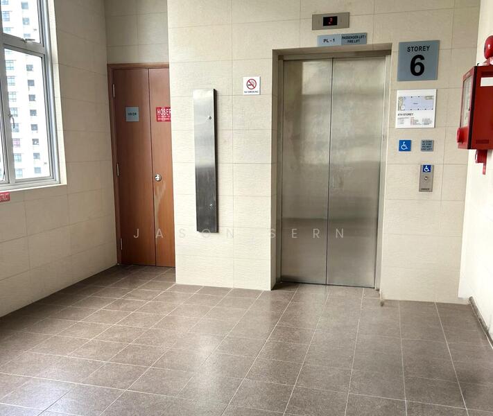 Freehold industrial building B1 within mins walk to Aljunied MRT Station, Sims Lane, Sims Avenue, 29,800 sqft, Light Industrial (B1) For Sale, by Jason Sern, 60002652 - CommercialGuru.com.sg