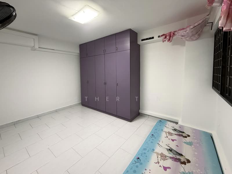 53 Sims Place, 53 Sims Place, 3 Bedrooms, 700 sqft, HDB Flat For Rent, by Esther Tan, 60002960 - Bedroom - PropertyGuru.com.sg