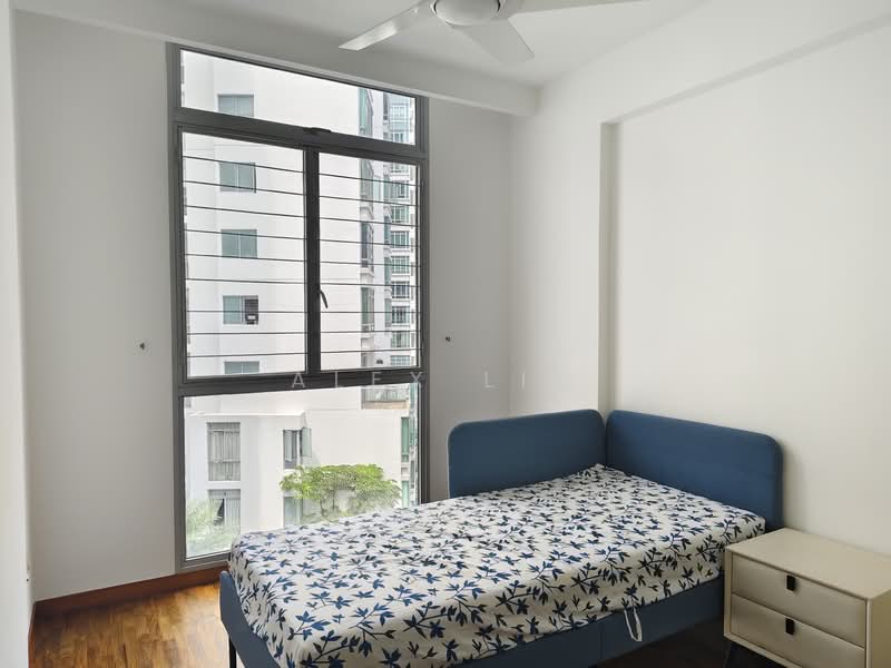 The Lakeshore, 33 Jurong West Street 41, 3 Bedrooms, 1,119 sqft, Condominium For Rent, by Alex Lim, 60002966 - Bedroom - PropertyGuru.com.sg