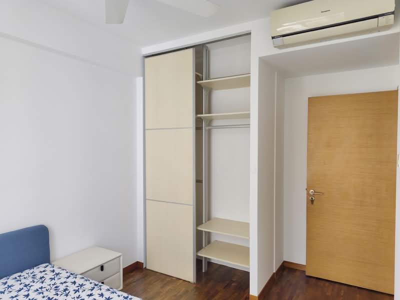The Lakeshore, 33 Jurong West Street 41, 3 Bedrooms, 1,119 sqft, Condominium For Rent, by Alex Lim, 60002966 - Bedroom - PropertyGuru.com.sg