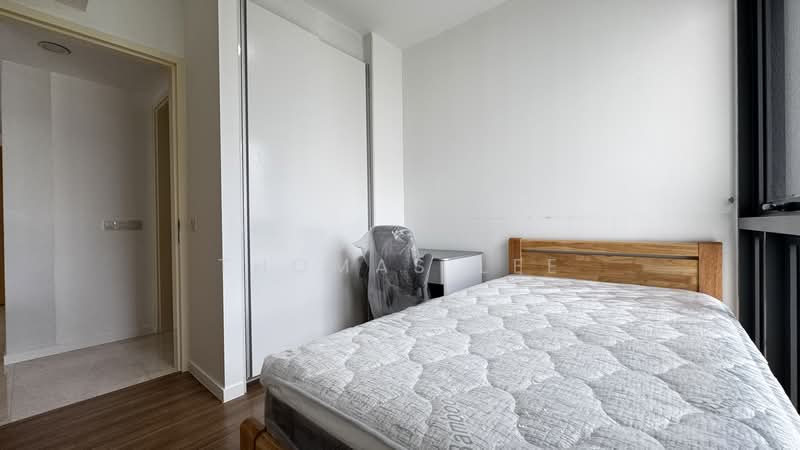 The Lakefront Residences, 48 Lakeside Drive, 3 Bedrooms, 1,001 sqft, Condominium For Rent, by Thomas Lee, 60003040 - Bedroom - PropertyGuru.com.sg