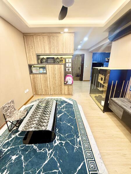 For Sale - 323C Sumang Walk
