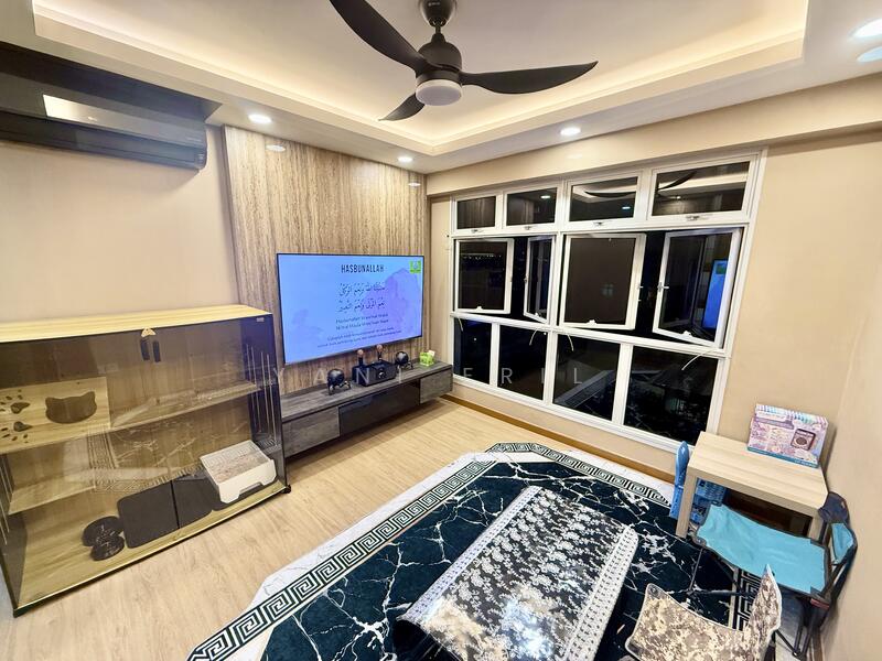 For Sale - 323C Sumang Walk
