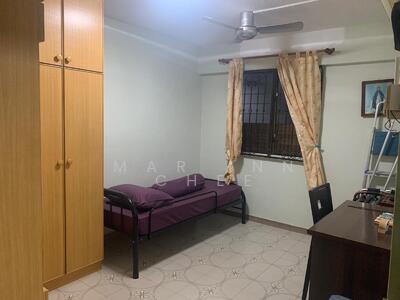 For Rent - 218 Serangoon Avenue 4