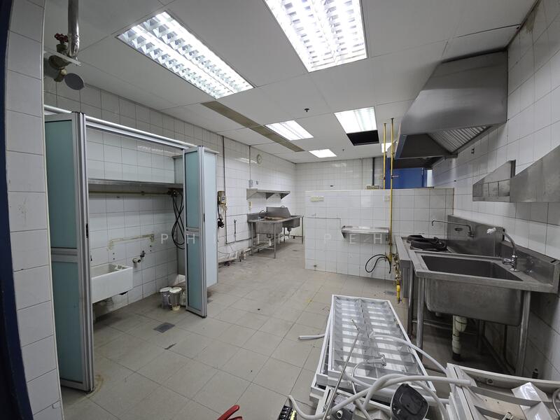 2nd Floor Canteen @ Clementi Loop for Lease, Buona Vista / West Coast / Clementi New Town, 2,000 sqft, Light Industrial (B1) For Rent, by Philip Peh, 60003394 - CommercialGuru.com.sg