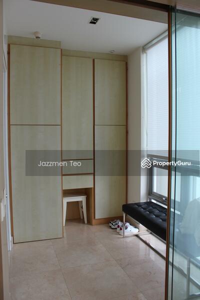Private lift lobby 