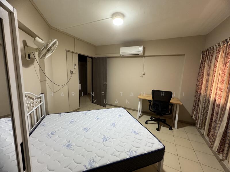 545 Jurong West Street 42, 545 Jurong West Street 42, Room Rental, 100 sqft, HDB Flat For Rent, by Sharine Tan Hui Yuan, 60003475 - Bedroom - PropertyGuru.com.sg