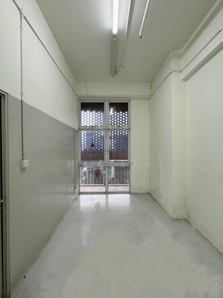 Mandai Foodlink, 5 Mandai Link, 2,820 sqft, Factory / Workshop (B2) For Rent, by Max Liu, 60003607 - Others - CommercialGuru.com.sg