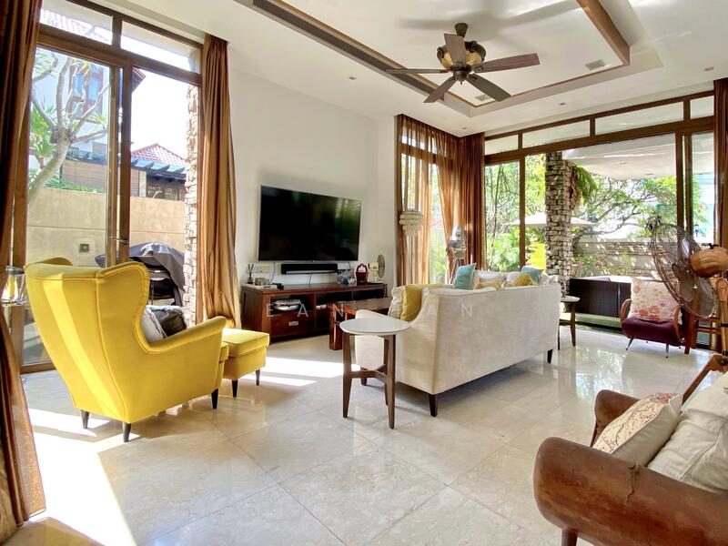 2.5 Storey Detached Oasis in Serangoon Gardens, Chuan Drive, Marlene Avenue, Yio Chu Kang Road, 6 Bedrooms, 6,500 sqft, Detached House For Sale, by Jean Tan, 60003646 - Living Room - PropertyGuru.com.sg