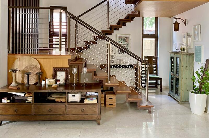 2.5 Storey Detached Oasis in Serangoon Gardens, Chuan Drive, Marlene Avenue, Yio Chu Kang Road, 6 Bedrooms, 6,500 sqft, Detached House For Sale, by Jean Tan, 60003646 - Dining Area - PropertyGuru.com.sg